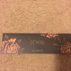 Melt cosmetics gemini palette